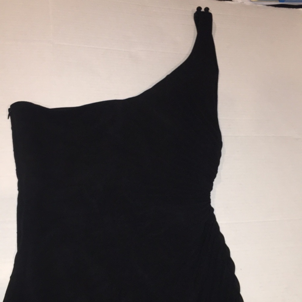 Joseph Ribkoff Asymmetrical One Shoulder Touched Black Cocktail Dress | Size 8